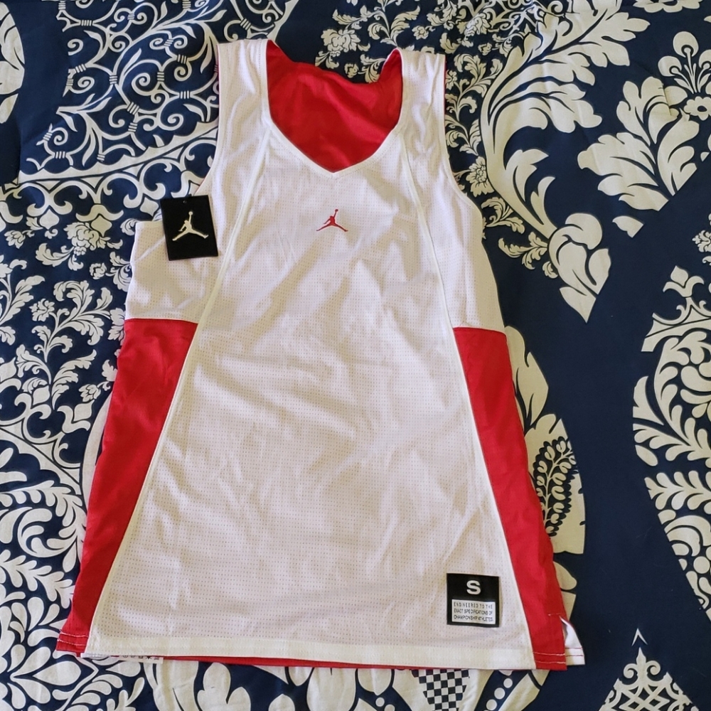 Jumpman reversible basketball jersey